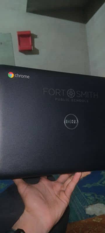 Dell Chromebook 11. Win 10 installed 3