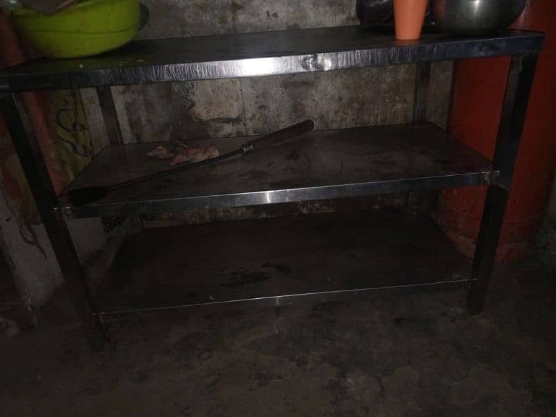 urgent for sale counter and table for sale 1