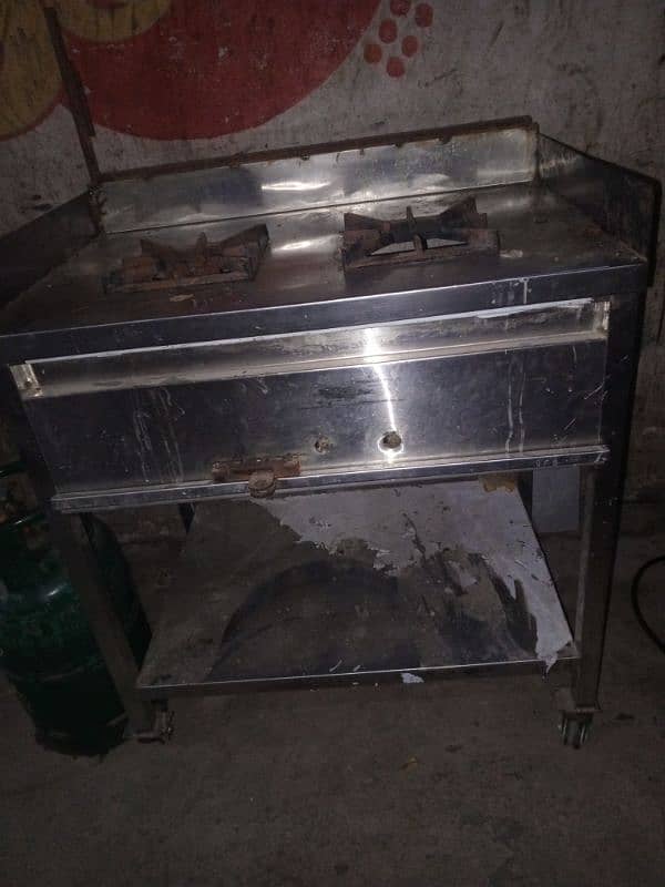 urgent for sale counter and table for sale 3