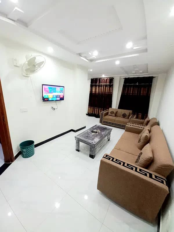 Daily&Weekly Basis Furnished Flat Available For Rent. 4