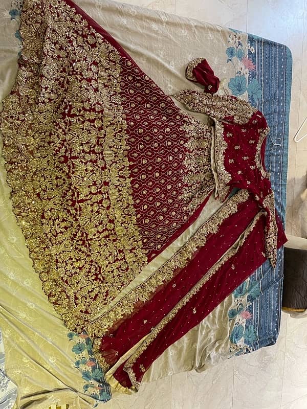 bridal Lehnga/برائیڈل لہنگا /برائیڈل جوتا 8