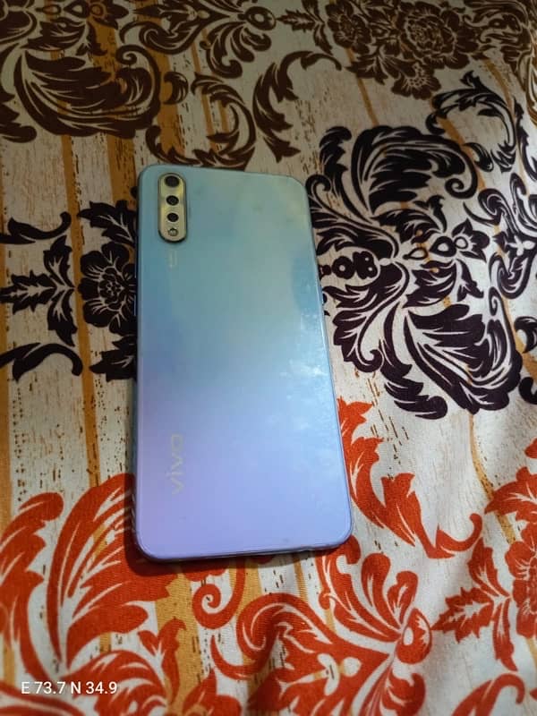 vivo S1   4/128   box 1