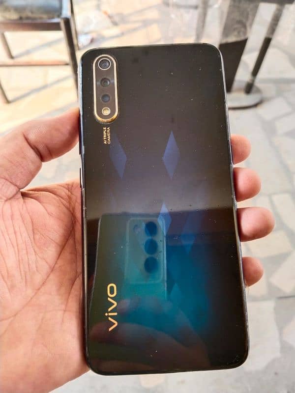 vivo S1 4GB 128GB finger lock 1