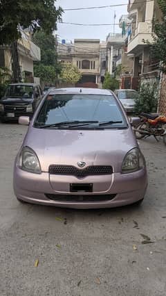 Toyota Vitz 2001