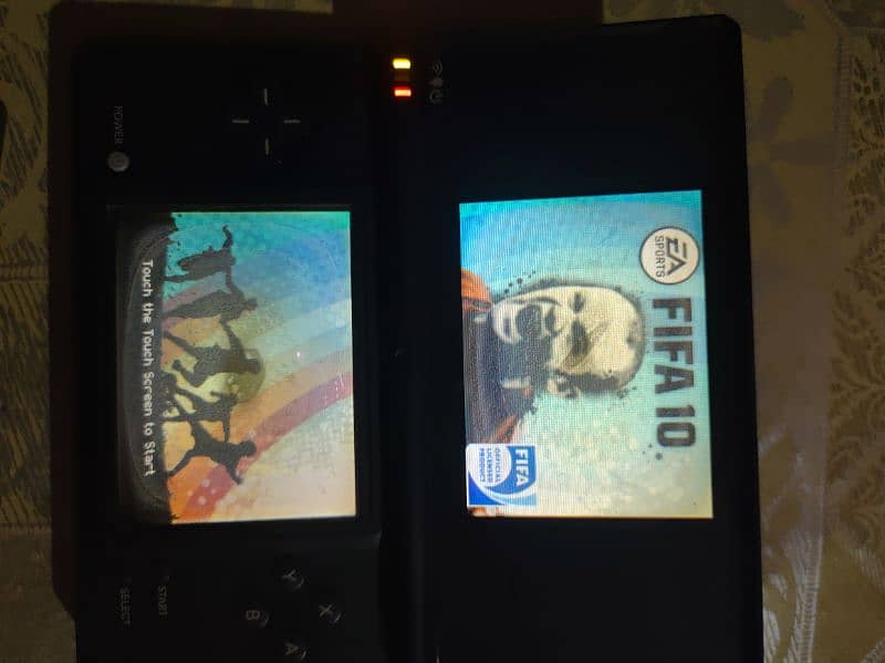 NINTENDO DSI WITH 3 GAMES SCREEN SPOT ALL Ok 3