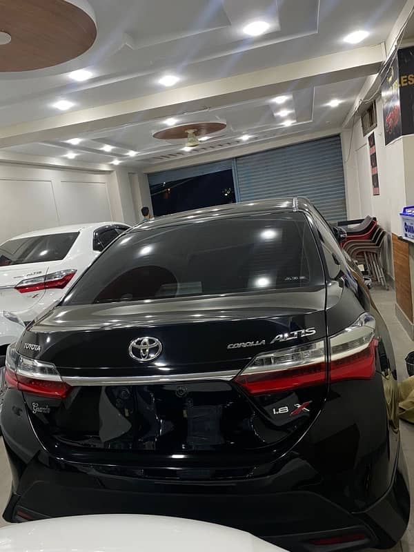 Toyota Altis Grande 2021 5