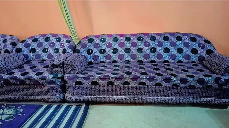 9 seater sofa set 1 years used 2