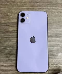 iPhone 11 128 in 10/10 condition