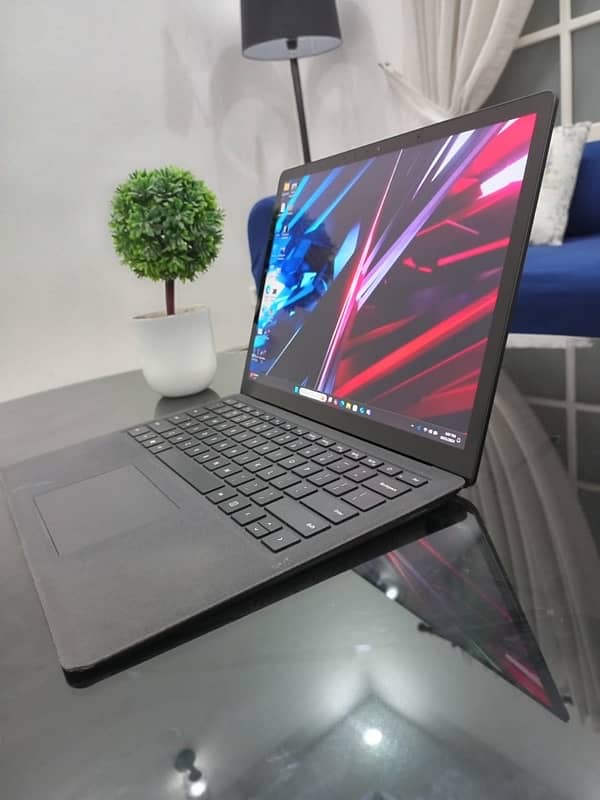 I7 microsoft surface laptop 2 | 16/512GB SSD | 8th Gen 2