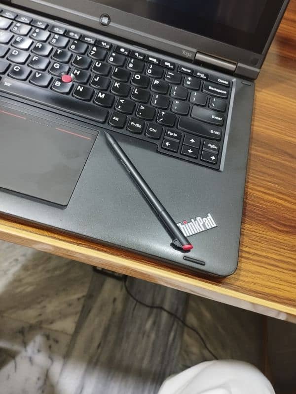 selling Lenovo Yoga Touch Screen laptop 7