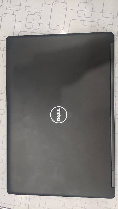 Dell precision 3520 with HQ processor 7