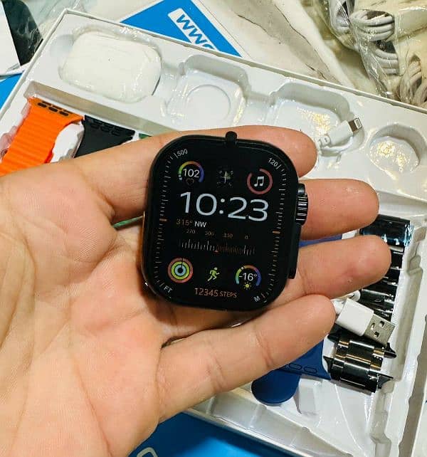 10 In 1 I20 Ultra Max Suit Smart Watch 2