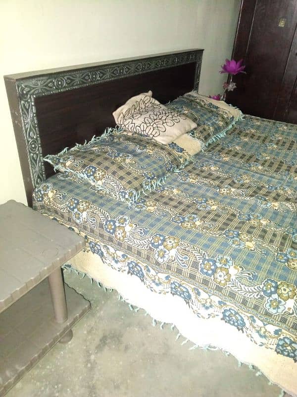 Double bed in reasonable price 0