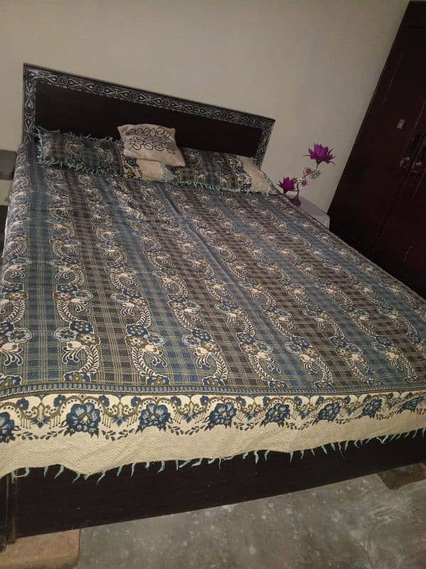 Double bed in reasonable price 1