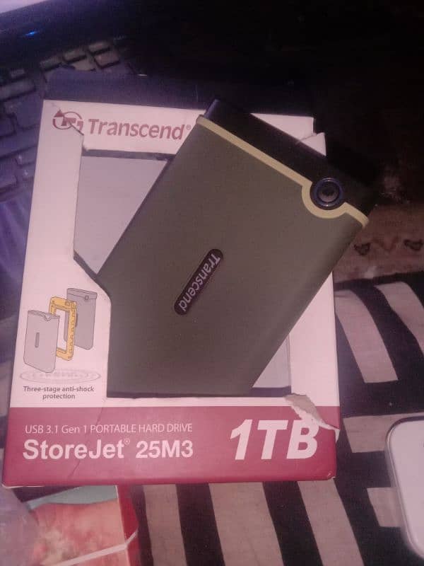 Transcend.  1TB  Store jet 25M3 0