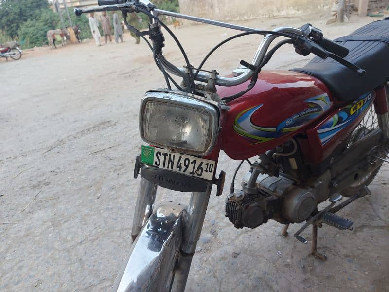 Honda CD 70 tanki tapy change hn baki orignal halat m ha 2