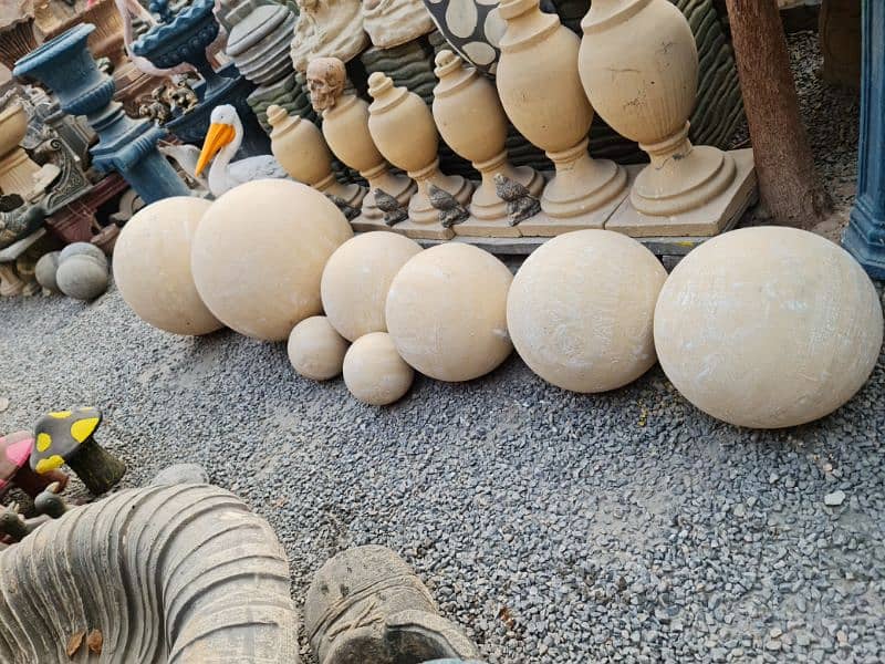 fiberglass decorative items. statues, flower pot, sclpture, bench 3