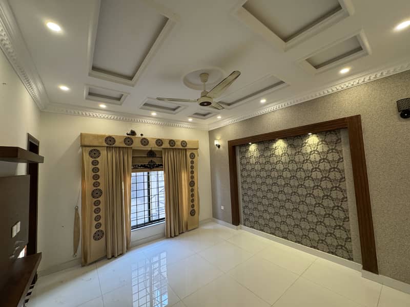 10 Marla Upper Portion For Rent Lower Locked in Tulip Block Bahria Town 20