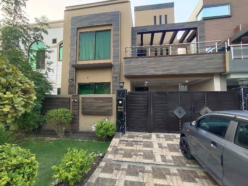 8 Marla Used House For Sale In Umar Block Bahria Town Lahore Lahore 0