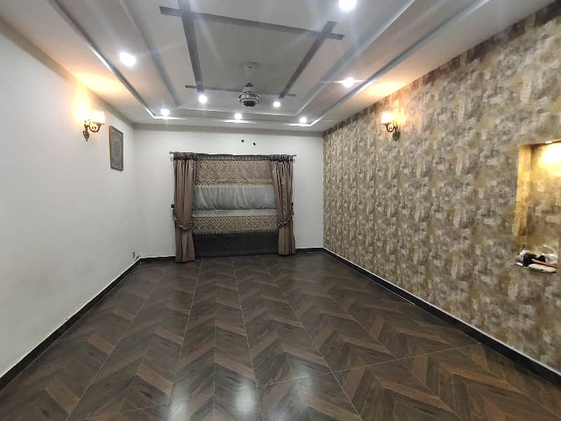 8 Marla Used House For Sale In Umar Block Bahria Town Lahore Lahore 15