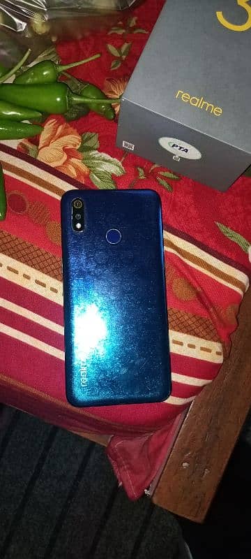 Realme 3 2