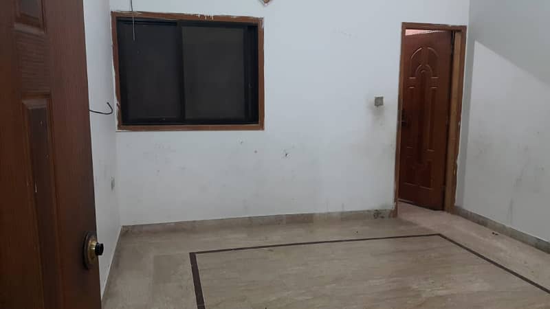 two bed dd portion for rent in johar 2