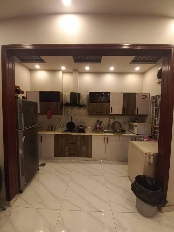 10 Marla 5 Bedrooms Used House For Sale In Overseas B Block Bahria Town Lahore 22