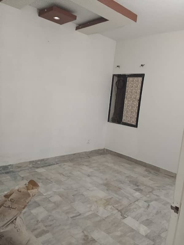 three bed dd apartment for rent in johar 4