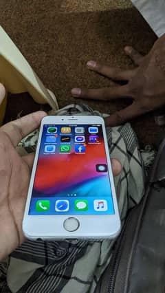 I phone 6 PTA approved 16gb 0308/000/65/25