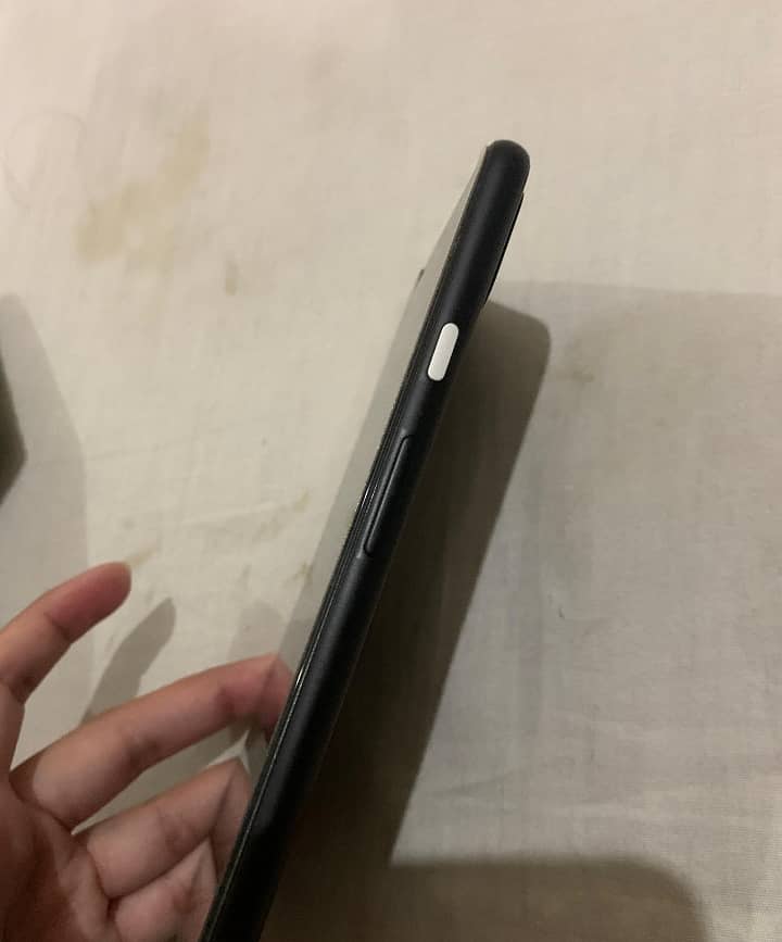 Pixel 4xl black color 1