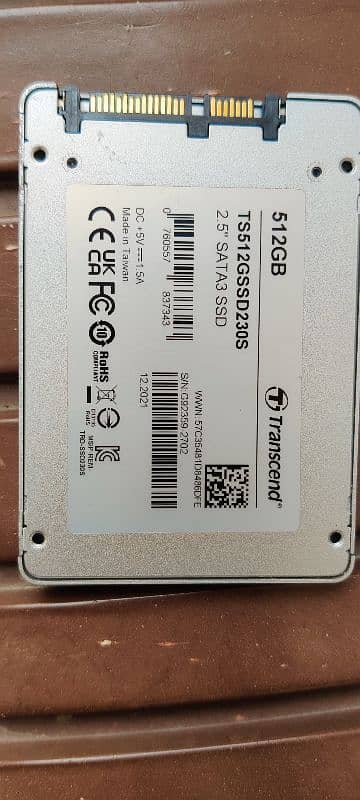 512GB SSD Hard Drive totally new just used 3months 2