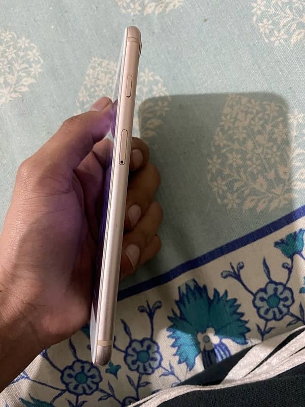 iphone 8 plus jv pta approved hai back or front change hai 2