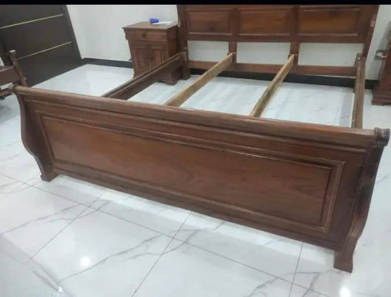 wooden bed just like new 1