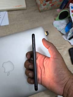 Iphone 8 64gb Pta approved