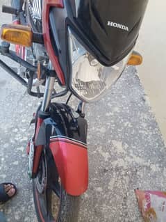 Honda c b 125 f 10/10 exchange possible with y b r 2017 2018 0