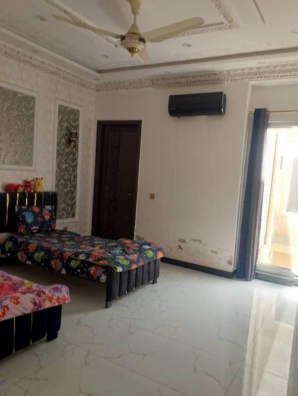 Brand New 5 Marla Upper Portion For Rent Available With Gas Near DHA M Block 9