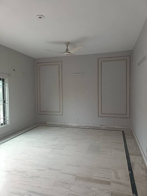 F10/3 Beautiful House Upper Portion Of Rent 0