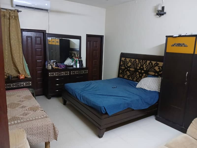 three bed dd first floor portion on 240 yards fore rent in johar 7