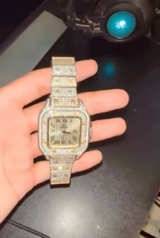 Cartier lcedout 1