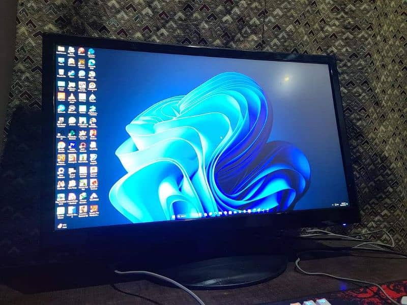 Planar 27 Inch 2k IPS LED Moniter Fresh Condition 3