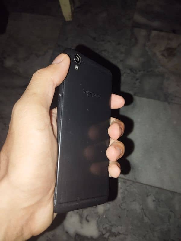 OPPO a37 0