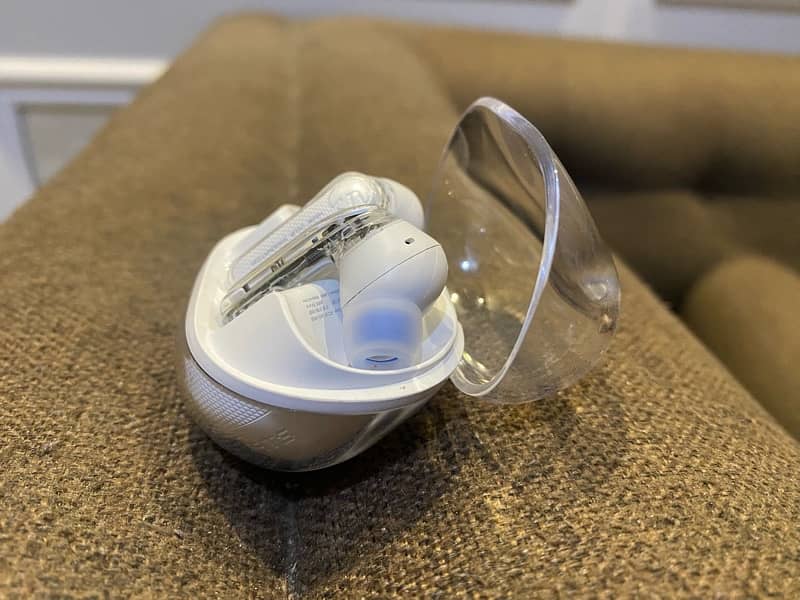 SOUNDPEATS CLEAR EARBUDS 3