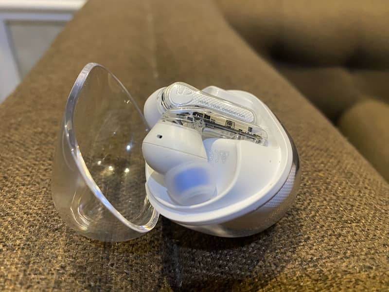 SOUNDPEATS CLEAR EARBUDS 4