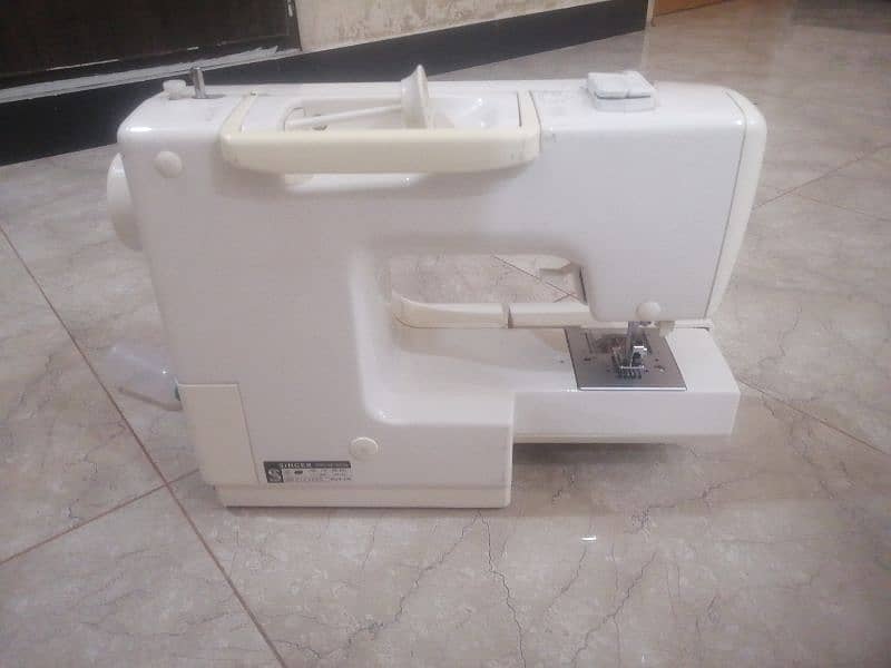 Singer computer 7900 Dx sewing machine 1