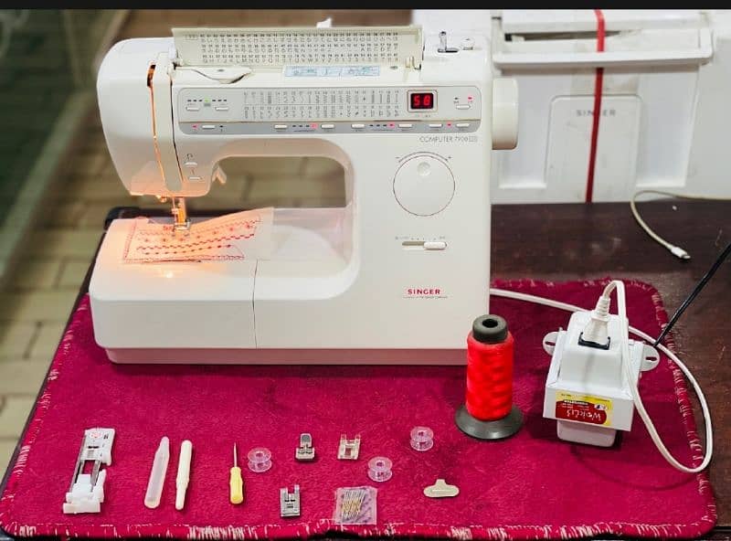 Singer computer 7900 Dx sewing machine 4