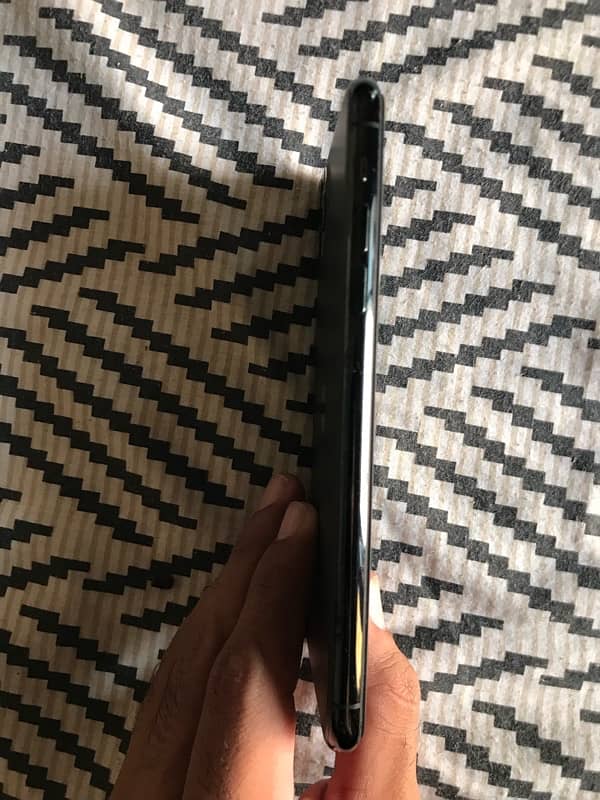 iPhone 11 pro max 256GB non pta 3