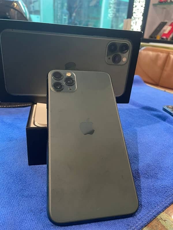 IPhone 11 pro max 64 gb pta approved 1