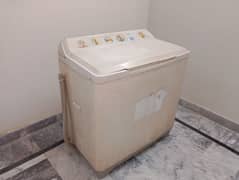 Haier washing machine 9/10 condition