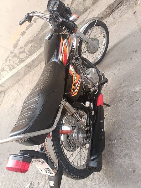 Honda 125 2022 urgentt sale 4