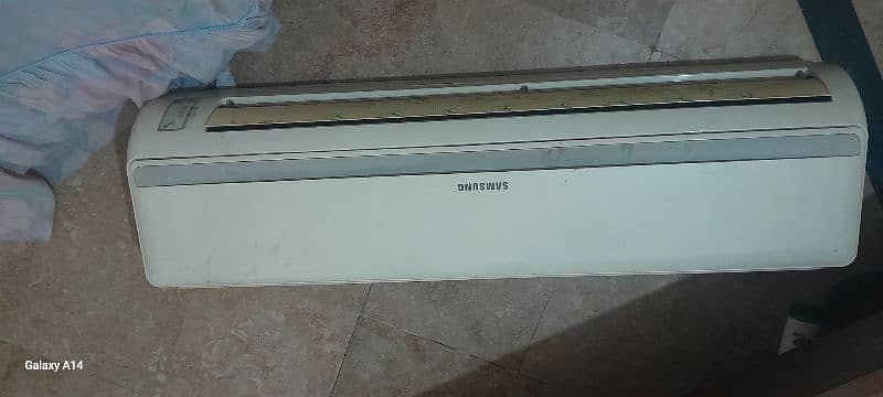 Samsung split Ac heat and cool 2 Ac hay 6